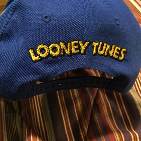 SnapBack - Picture 4 of 4